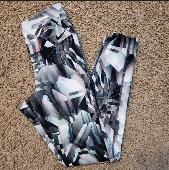 Nike Power Legend Tights Leggings High Rise Small Dri Fit Botanical Fresh - Picture 2 of 4